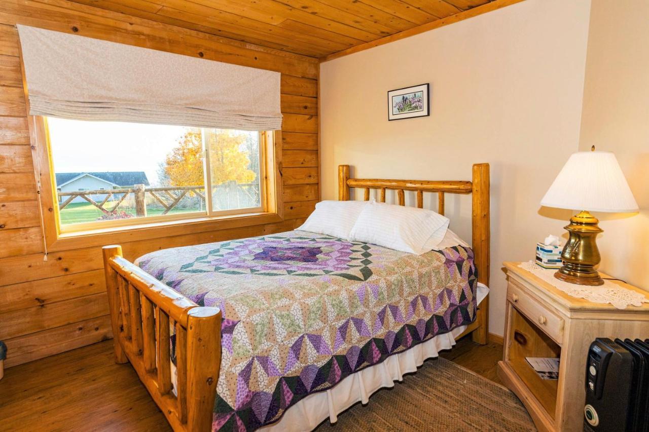 Juneberry Lodge Homer Extérieur photo
